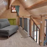 Holiday home Et Perchee 