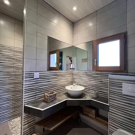 Et Perchee 