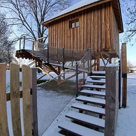 Holiday home Et Perchee 